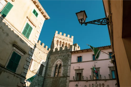 San Casciano dei Bagni in Toscana, borgo termale panoramico