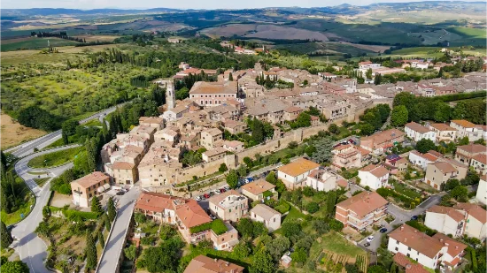Toscana in autunno: foliage, borghi e sapori da scoprire